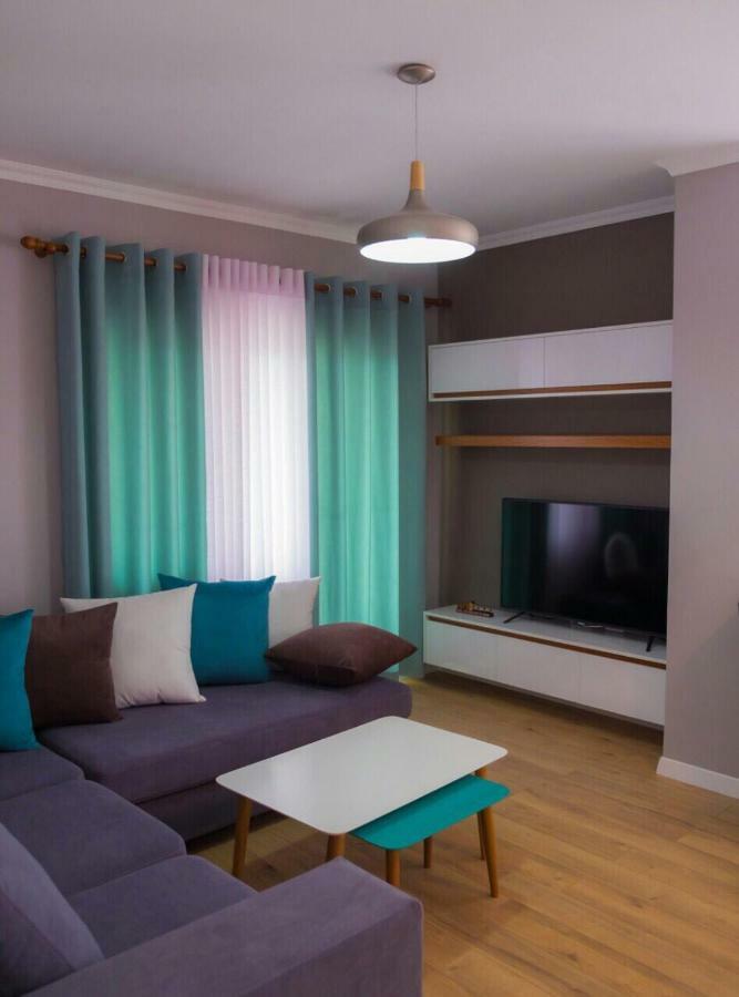 Modern Furnished Apartment With View Tirana Kültér fotó